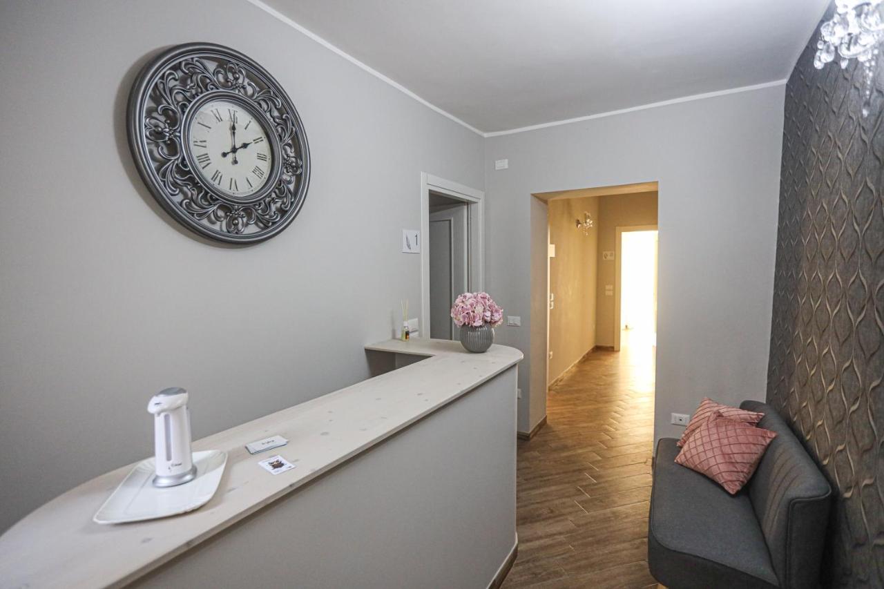 B&B La Fenice Suite Salerno Zewnętrze zdjęcie