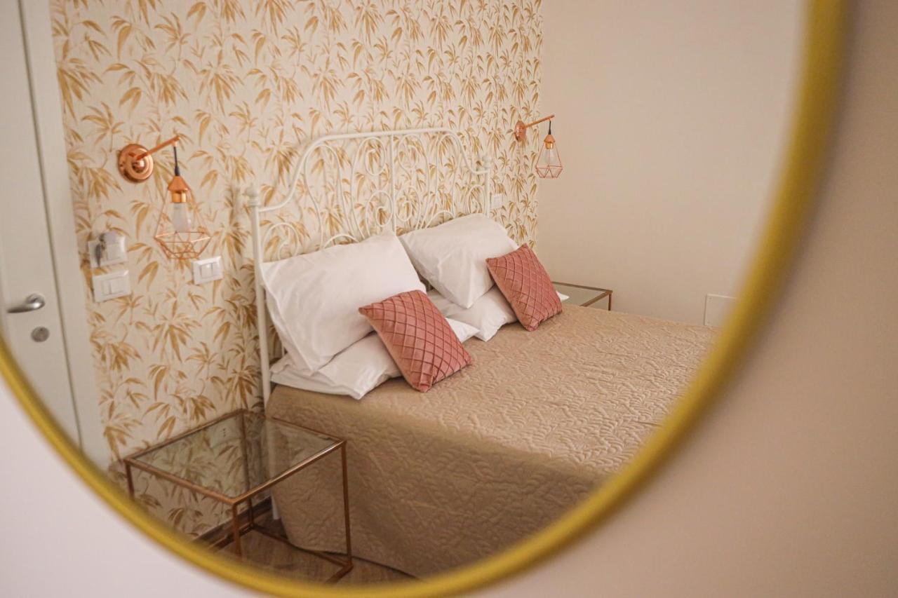 B&B La Fenice Suite Salerno Zewnętrze zdjęcie
