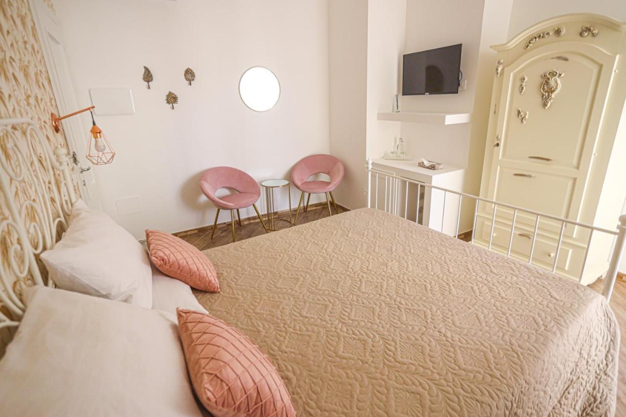 B&B La Fenice Suite Salerno Zewnętrze zdjęcie