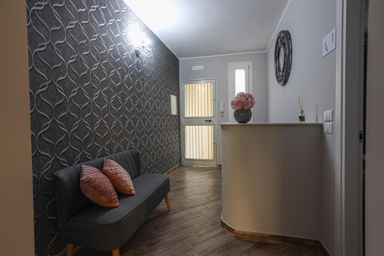 B&B La Fenice Suite Salerno Zewnętrze zdjęcie