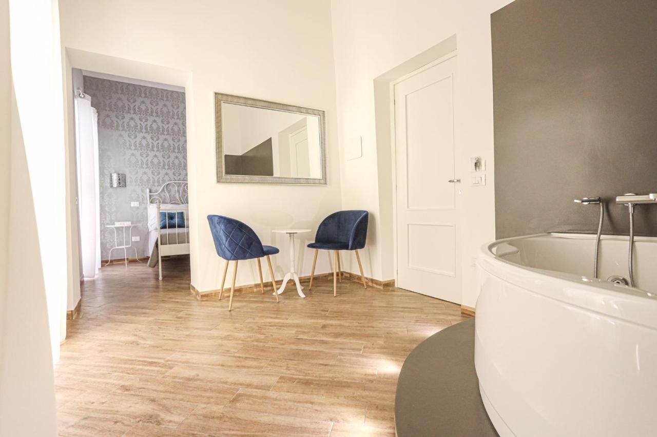 B&B La Fenice Suite Salerno Zewnętrze zdjęcie